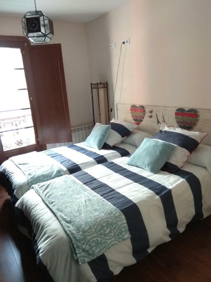 Apartamento Cine Colon 리바데오 외부 사진