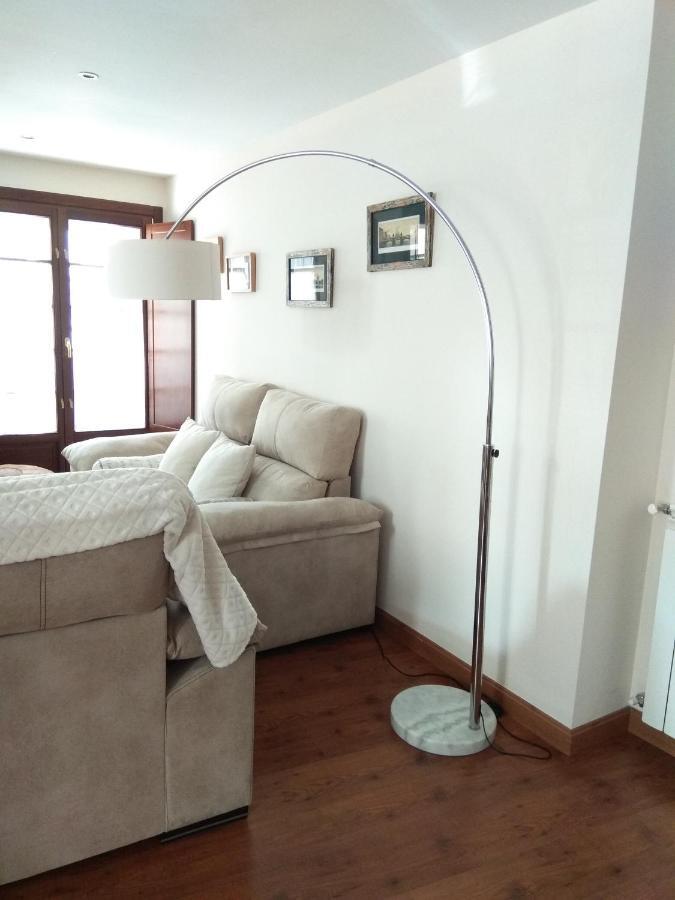 Apartamento Cine Colon 리바데오 외부 사진