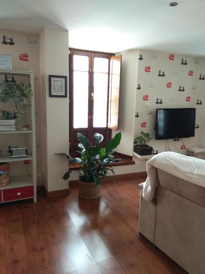 Apartamento Cine Colon 리바데오 외부 사진